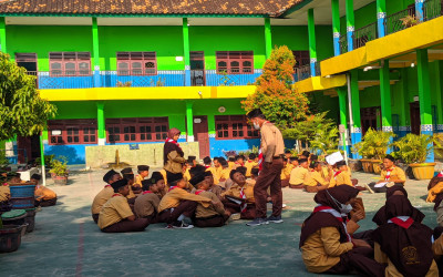 Kepramukaan Ekstrakurikuler Wajib
